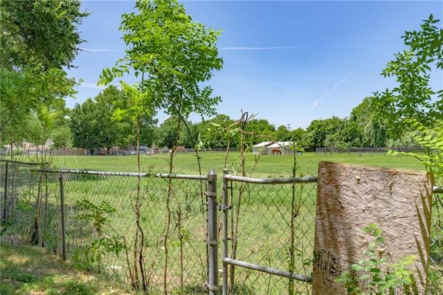 Building Photo - 6929 Briardale Dr