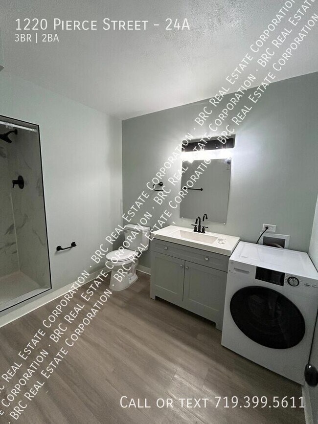 Building Photo - 1220 Pierce St