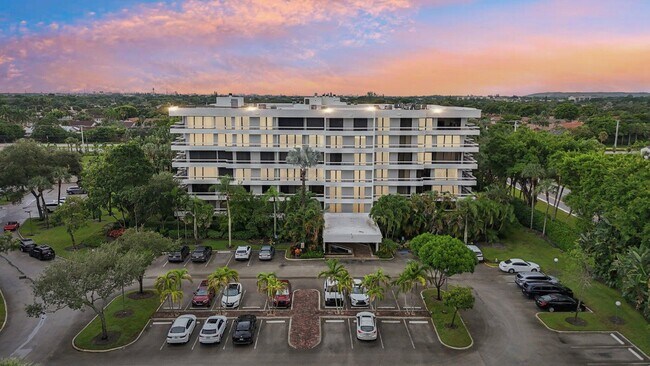 Building Photo - 23200 Camino Del Mar