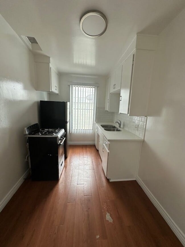 Interior Photo - m3763