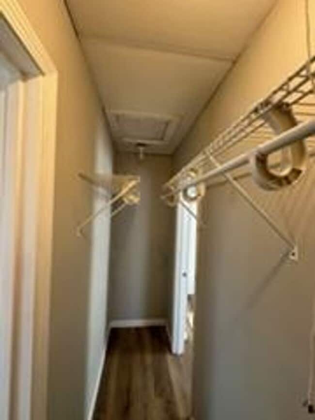 Building Photo - Beautifully remodeled 2 bedroom home