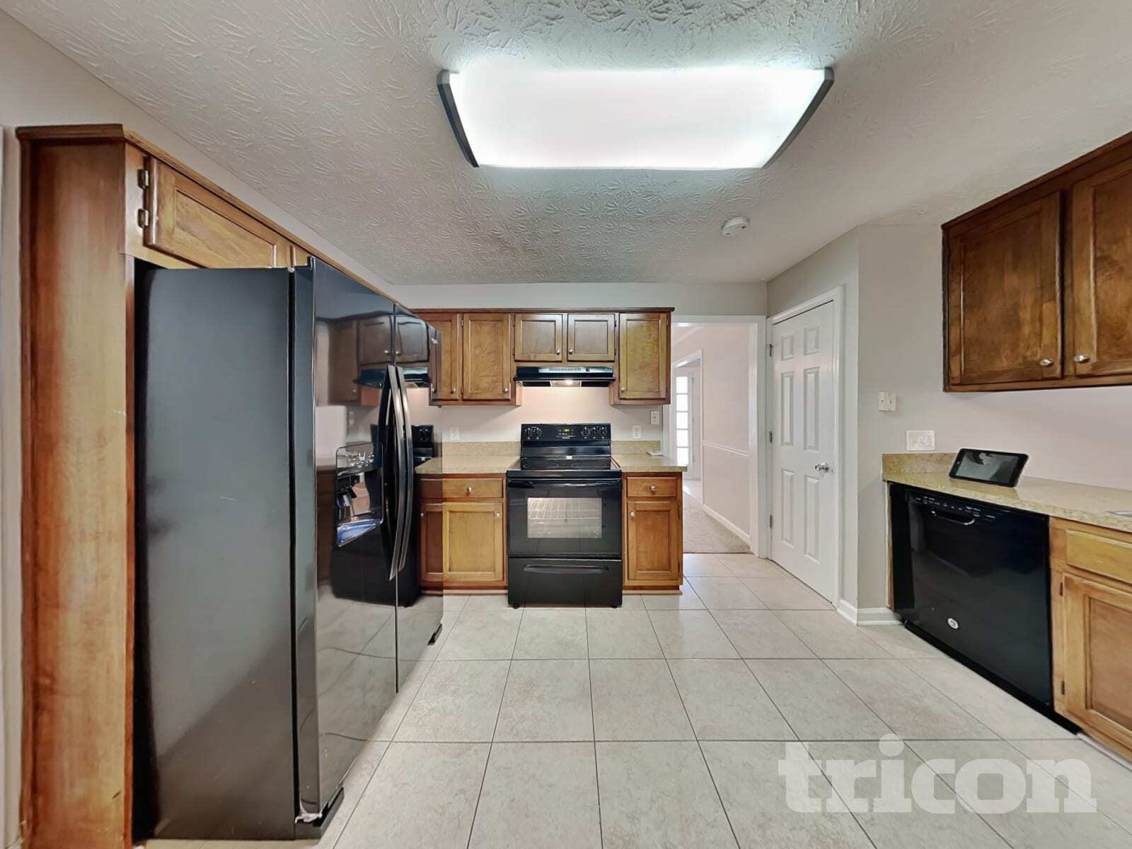 Building Photo - 235 Red Maple Dr