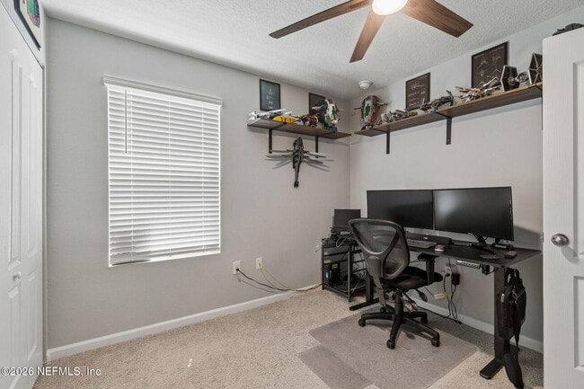 Building Photo - 49 Pasadena Dr