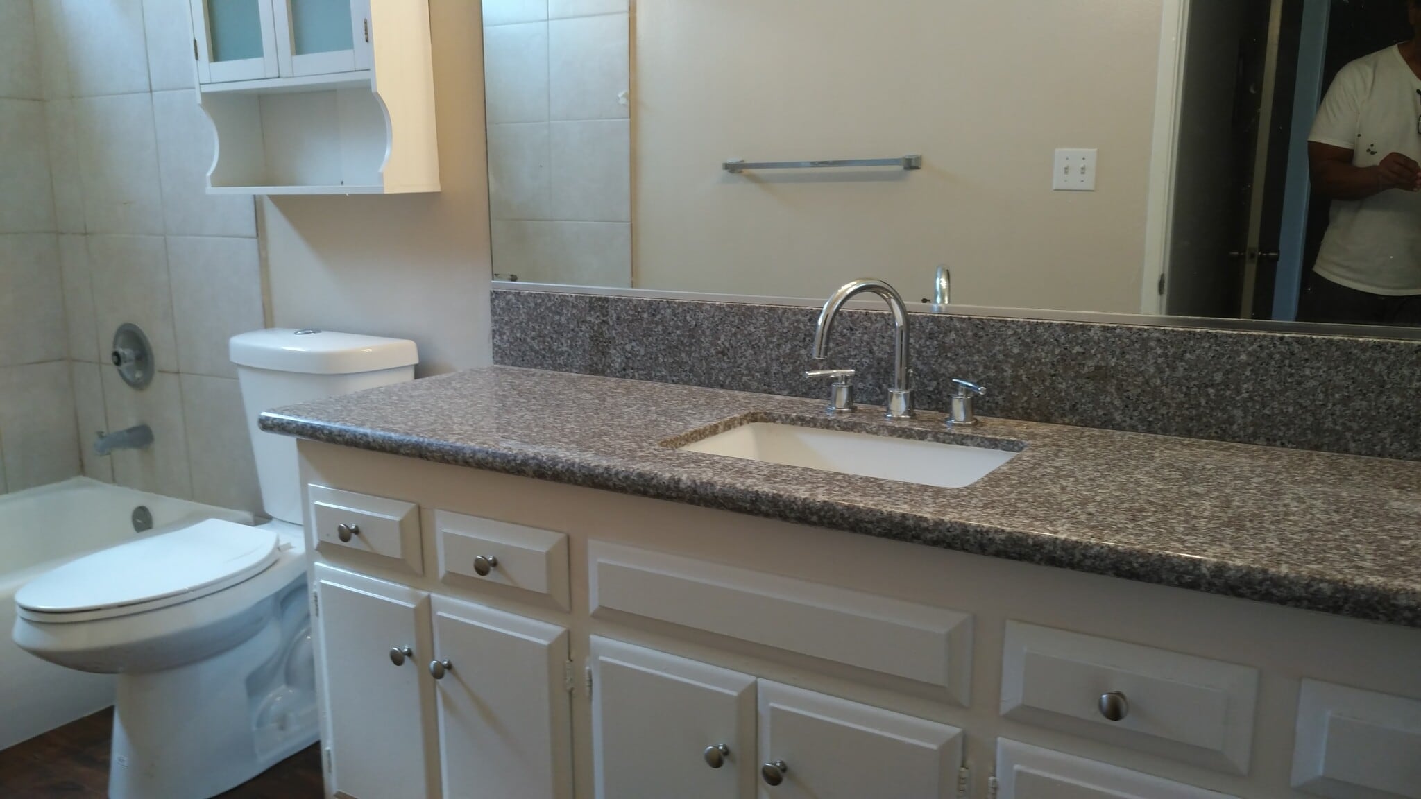 Building Photo - 1000 W MacArthur Blvd