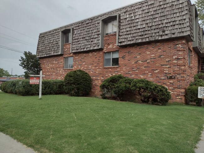 Primary Photo - 716 N Sprigg St