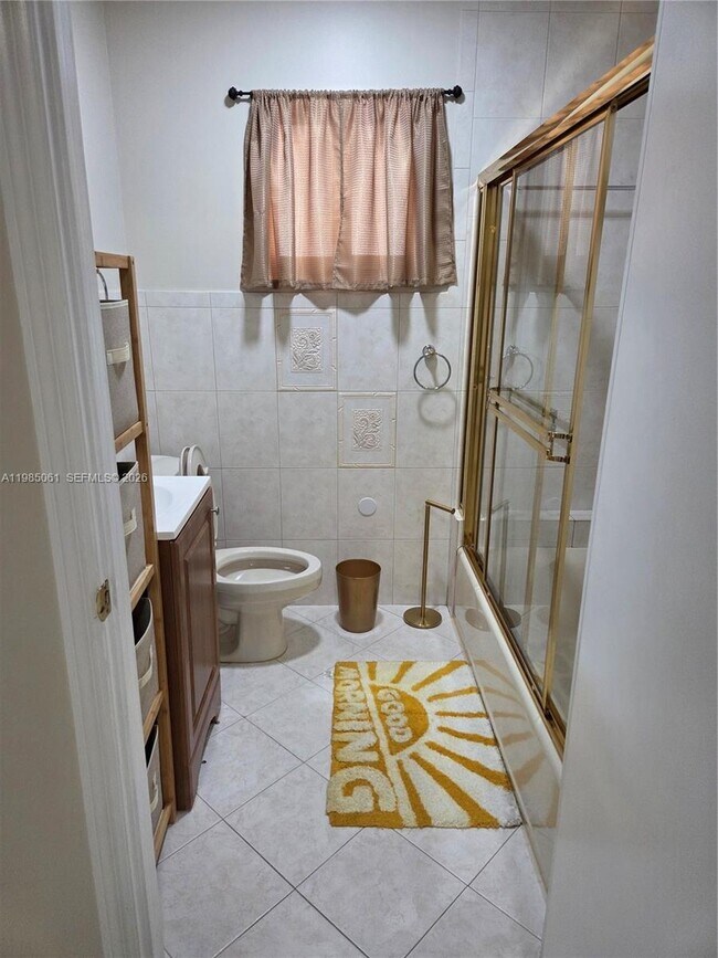 Building Photo - 2931 SW 135th Ave