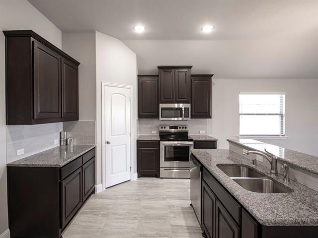 Building Photo - 426 Jasmine Dr