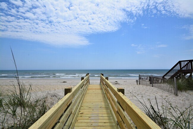 Building Photo - *Pet Friendly* 4 Bedroom Ocean Front Duplex Available January 1st through March 31st 2026- Off Se...