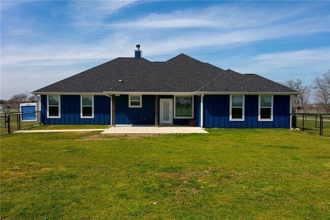 Building Photo - 12268 Cr 175