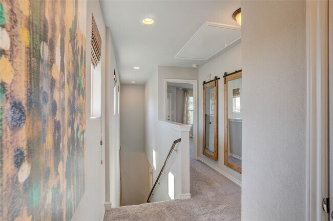 Building Photo - 1656 Artesian Spgs Xing