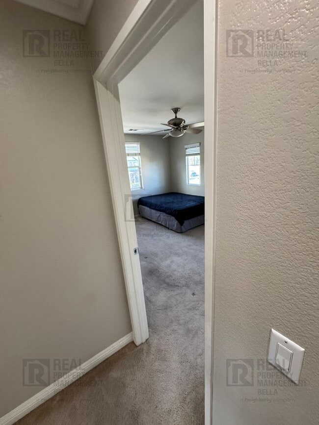 Building Photo - Gorgeous Murrieta Home with Main Floor Bedroom and Bathroom