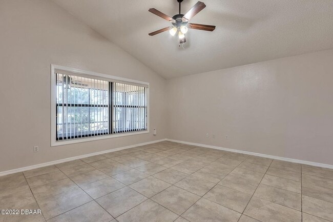 Building Photo - 906 Smokerise Blvd