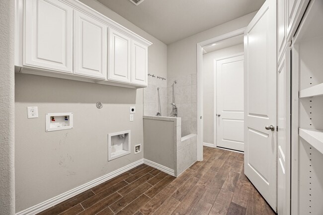 Building Photo - 23202 Brookdale Bay Ln