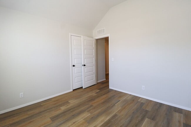 Building Photo - 4 Bed 2 Bath New Construction Home in Bixby