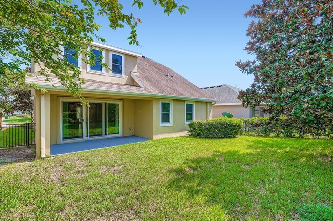 Building Photo - This property leaves nothing behind