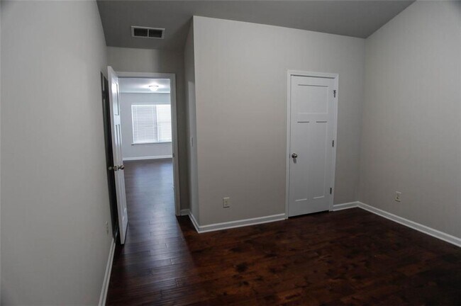 Building Photo - 4241 Towncastle Ln