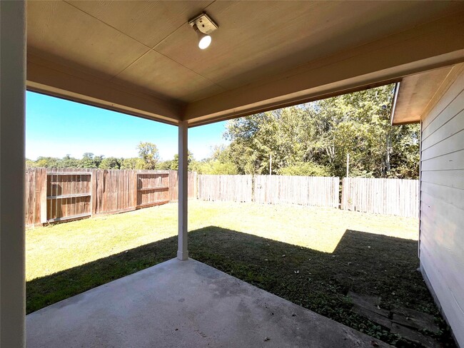 Building Photo - 20330 Pine Water Ln