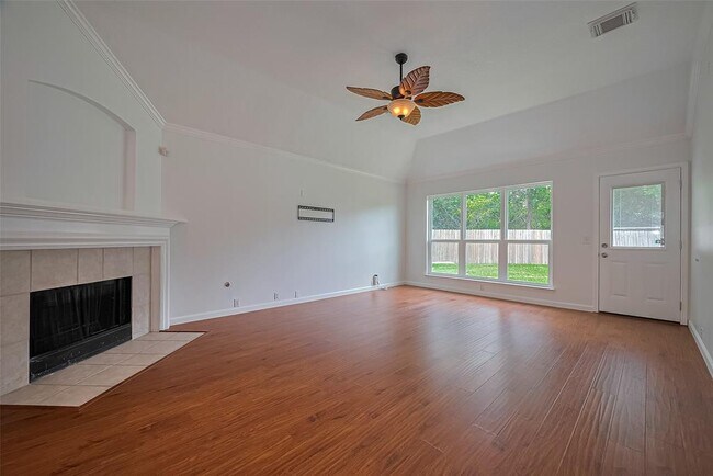 Building Photo - 11042 Sentry Ct