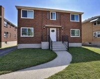 Building Photo - 3903 E Gatewood Ln