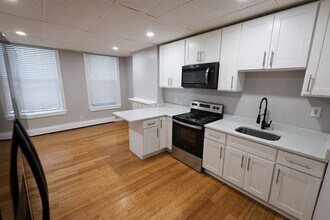 Building Photo - 43 Coleman St