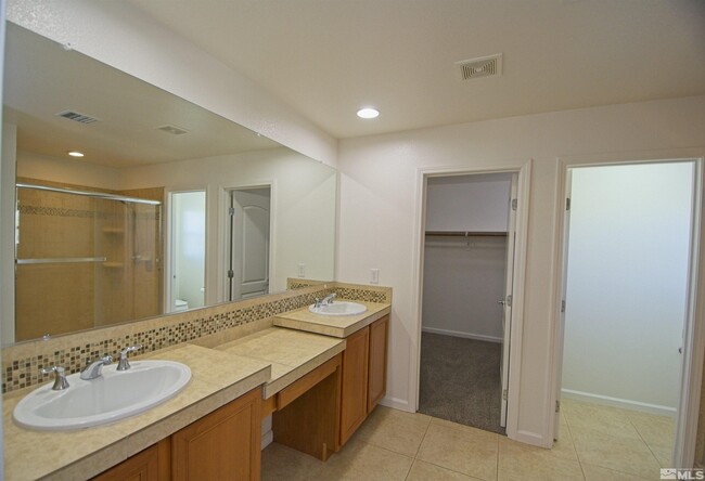 Building Photo - 10725 Cordero Dr