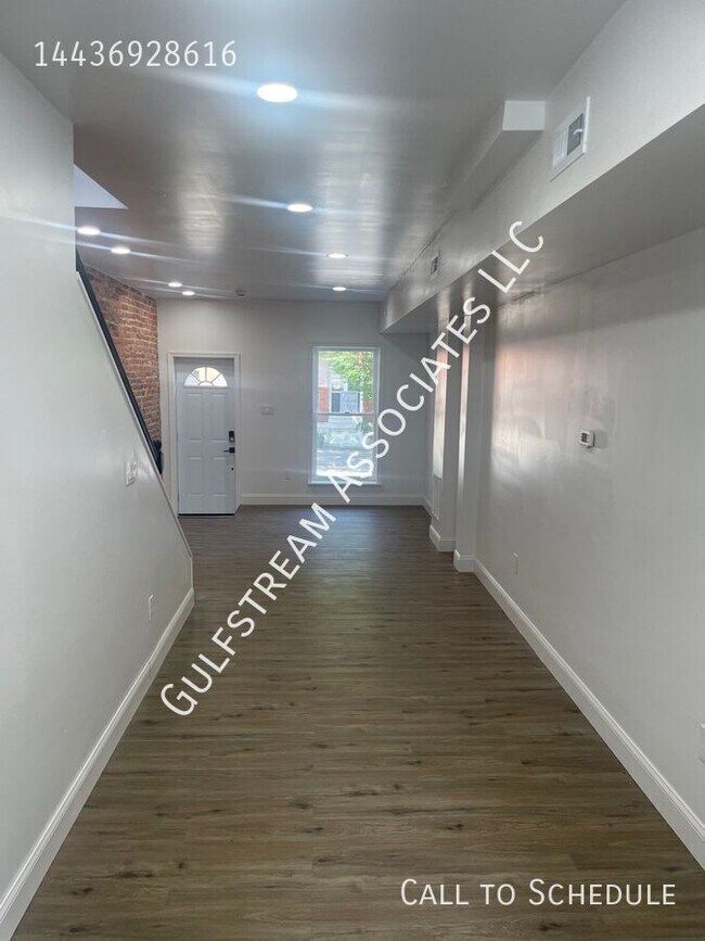 Building Photo - 154 N Ellwood Ave