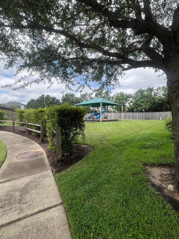 Building Photo - 8931 Finnery Dr