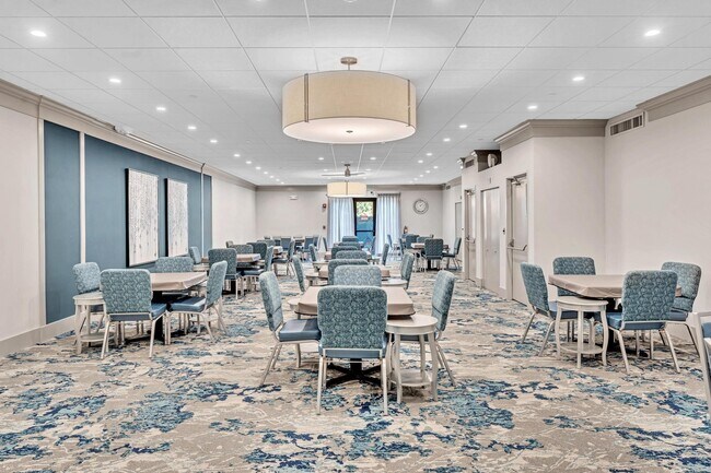 Building Photo - 7192 Huntington Ln