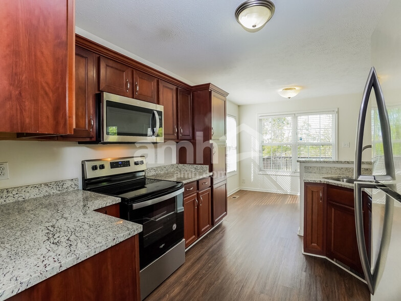 Building Photo - 1257 Apple Blossom Rd