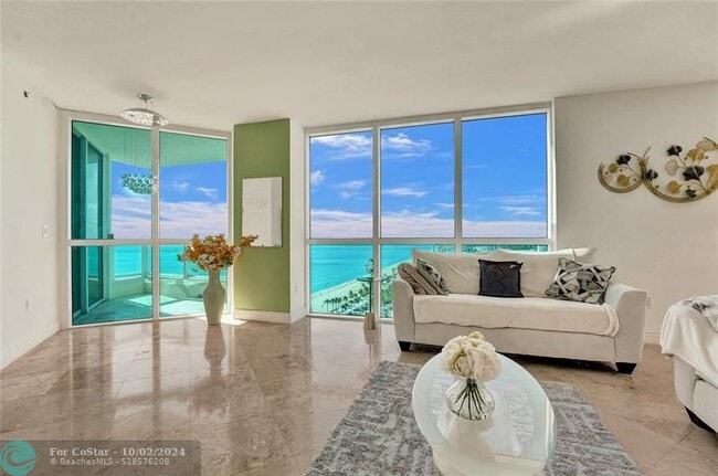 Building Photo - 101 S Fort Lauderdale Beach Blvd