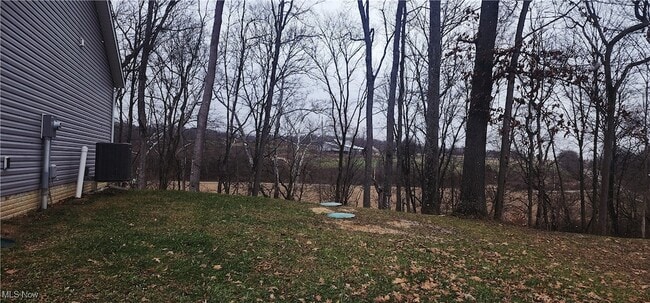 Building Photo - 6965 Chandlersville Rd