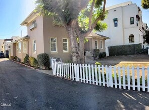 Building Photo - 1584 E Thompson Blvd