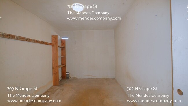 Building Photo - 709 N Grape St