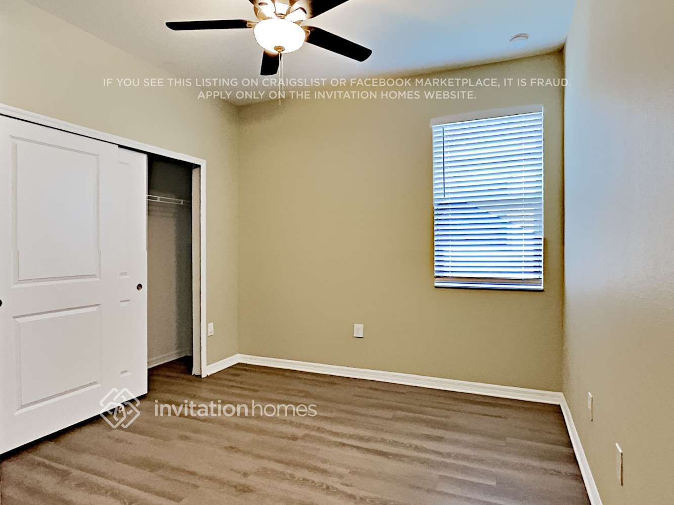 Building Photo - 14231 Seranoa Dr