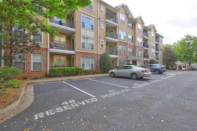 Building Photo - 1203 Stratford Commons