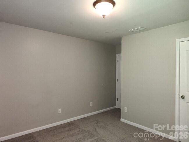 Building Photo - 8952 Kirkley View Ct
