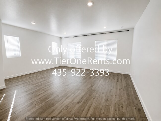 Building Photo - NO DEPOSIT option available for qualified renters!