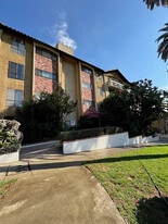 Building Photo - 1735 N Fuller Ave