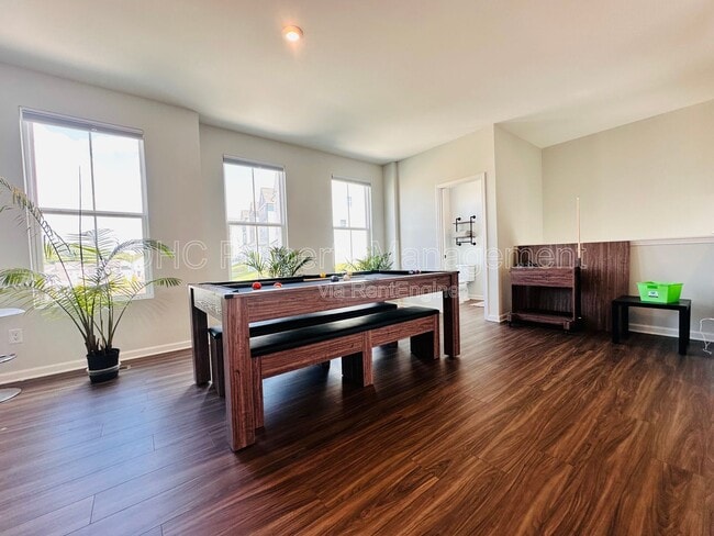 Building Photo - 1399 Creekside Cir NW