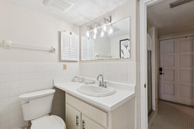 Building Photo - 1 Ocean Trace Rd