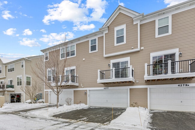 Building Photo - 4277 Liberty St