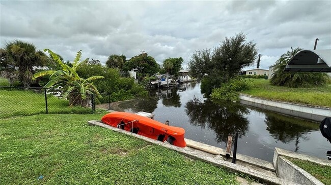 Building Photo - 526 Alta Vista