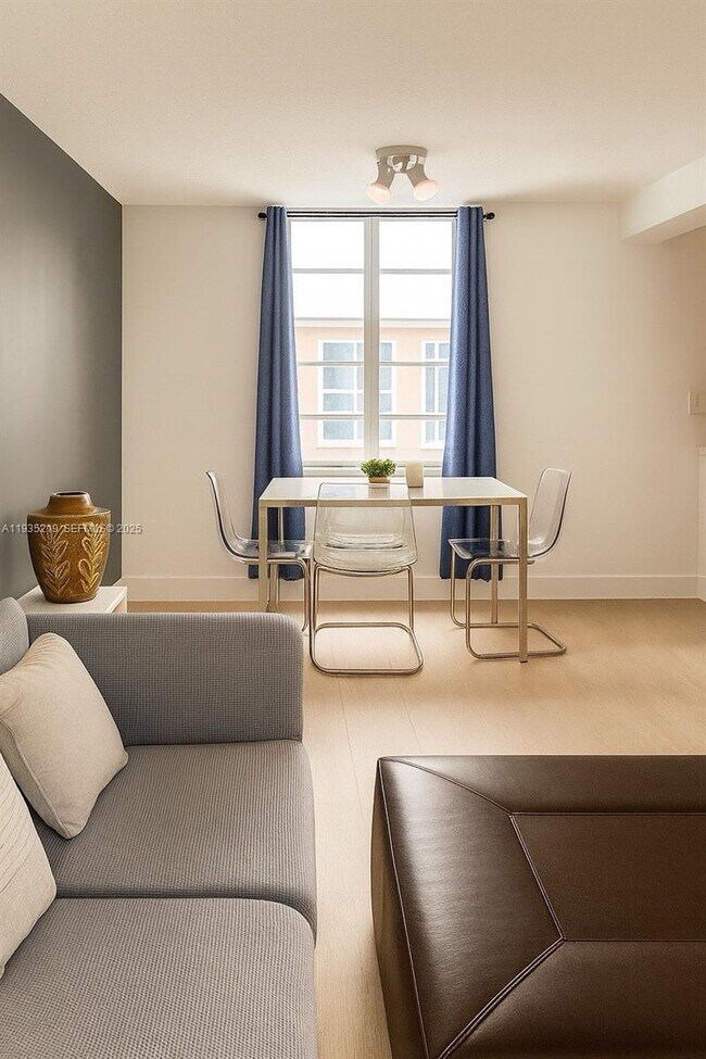 Building Photo - 1732 Meridian Ave