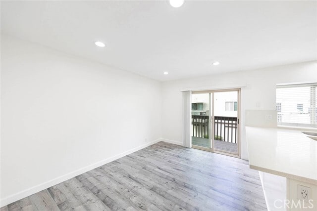 Building Photo - 5 Stardust