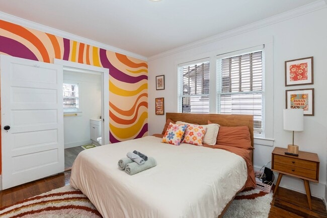 Building Photo - Three Bedroom Home!