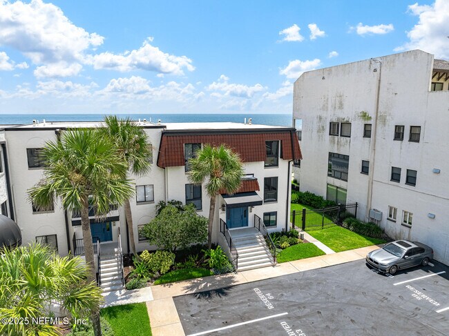 Building Photo - 2343 Costa Verde Blvd