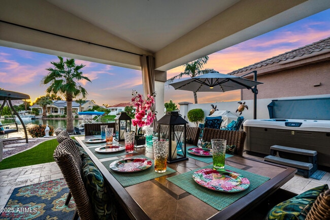 Building Photo - 1817 E Willow Tree Ct