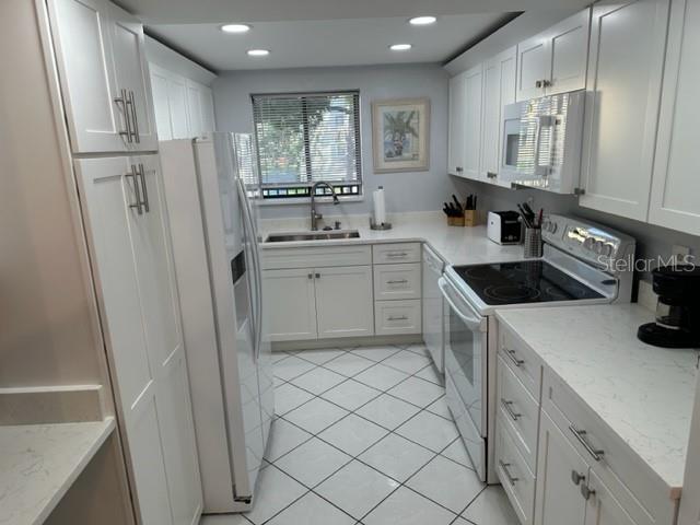 Building Photo - 2700 Bayshore Blvd