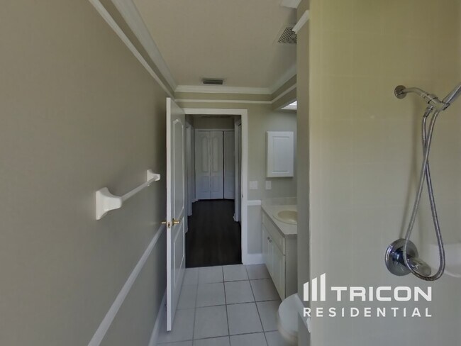 Building Photo - 4522 Swift Cir