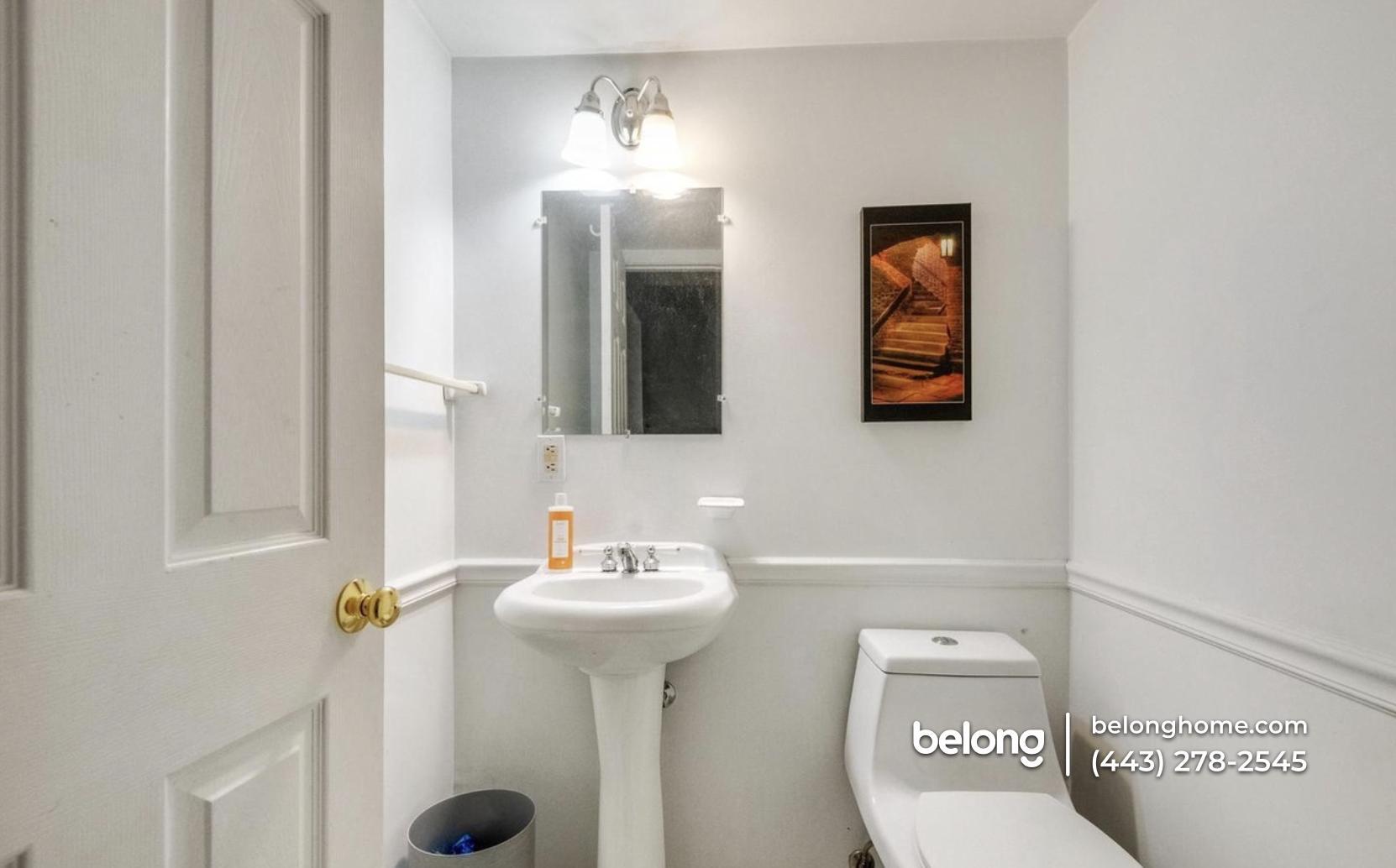 Building Photo - 1152 Oakmoor Ct